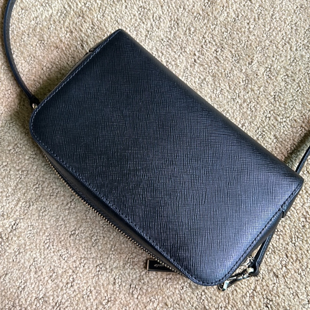 Kate Spade Crossbody Small Purse - Picture 3 of 6